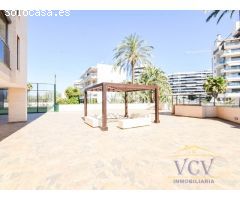 Espectacular Piso en Playa de San Juan: Lujo y Confort con Vistas al Mar