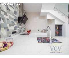 Exclusivo Chalet Pareado en Mutxamel: Confort, Modernidad y Privacidad a 5