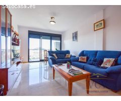 ¡Vive en el Cielo de Alicante! Ático de Ensueño con Vistas Inigualables