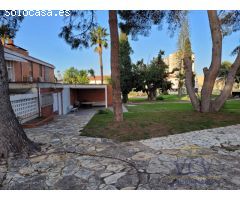Parcela residencial, industrial, dotacional en Alicante.