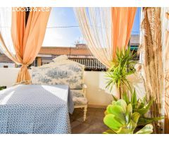 Ático Exclusivo Reformado con Estilo en el Corazón de Alicante