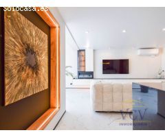 Exclusividad y Diseño con Vistas al Mar: Piso de Lujo Reformado