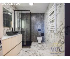 Exclusividad y Diseño con Vistas al Mar: Piso de Lujo Reformado