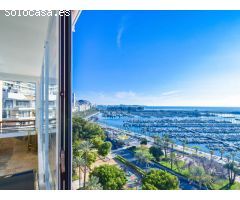 Exclusividad y Vistas al Mar en el Corazón de Alicante