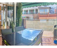 Ático Exclusivo en el Corazón de Alicante: Luz, Comodidad y una Terraza de