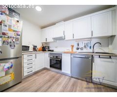 Encantadora Vivienda Adosada Reformada con Gran Terraza en Gran Alacant