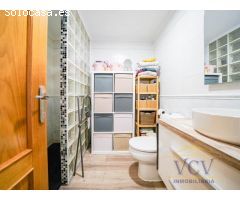 Encantadora Vivienda Adosada Reformada con Gran Terraza en Gran Alacant
