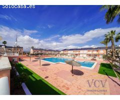 Encantadora Vivienda Adosada Reformada con Gran Terraza en Gran Alacant