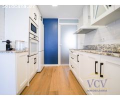 Vistas Incomparables al Mar en Primera Línea: Vivienda Reformada con Encanto en