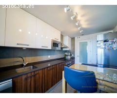 Exclusivo Apartamento con Vistas al Mar en Playa Muchavista Lujo, Confort y