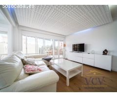 Apartamento con Terraza y Vistas al Mar a Solo 2 Minutos de la Playa - ¡Una Joya