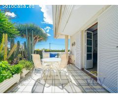 Exclusivo Chalet con Encanto Mediterráneo, Piscina Privada y Patio Andaluz en