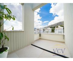 Exclusiva Villa de Lujo con Vistas Panorámicas y Diseño Vanguardista