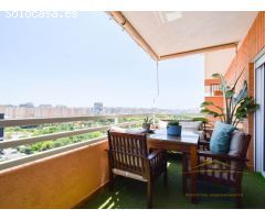 Ático con Gran Terraza en el PAU 5: Vistas Panorámicas a 5 Minutos de la Playa