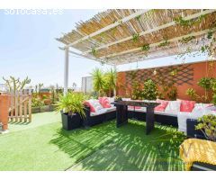 Ático con Gran Terraza en el PAU 5: Vistas Panorámicas a 5 Minutos de la Playa