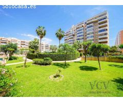 Exclusivo Ático con Vistas Panorámicas y Terraza Privada en Playa de San Juan