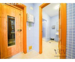 Exclusivo Ático con Vistas Panorámicas y Terraza Privada en Playa de San Juan