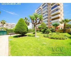 Exclusivo Ático con Vistas Panorámicas y Terraza Privada en Playa de San Juan