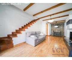 Tu Refugio en Gran Alacant: Encantador Bungalow con Vistas, Terraza y Espacios