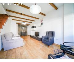 Tu Refugio en Gran Alacant: Encantador Bungalow con Vistas, Terraza y Espacios