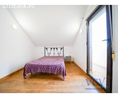 Tu Refugio en Gran Alacant: Encantador Bungalow con Vistas, Terraza y Espacios