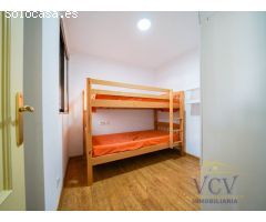 Tu Refugio en Gran Alacant: Encantador Bungalow con Vistas, Terraza y Espacios