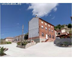 CASA REFORMADA EN VALDEARCOS DE LA VEGA