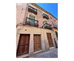 EDIFICIO CON VARIAS VIVIENDAS EN PEÑAFIEL
