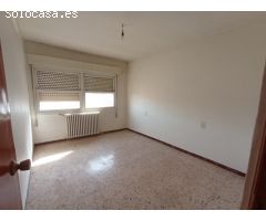 EDIFICIO CON DOS VIVIENDAS GARAJE Y PATIO EN PEÑAFIEL