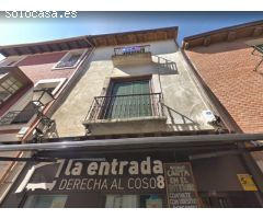 Edificio con vivienda y Negocio de Hostelería en Peñafiel
