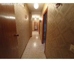 CASA EN EL CENTRO PARA REFORMAR CON GARAJE