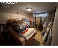 DOS CASAS JUNTAS EN MITAD DEL PUEBLO