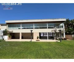 SE VENDE GRAN COMPLEJO HOTELERO Y DE RESTAURACIÓN EN FUNCIONAMIENTO -