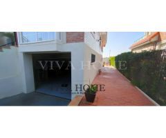 CHALE PAREADO DE 330m2 CON 5 HABITACIONES 3 BAÑOS EN EL CAMPO REAL