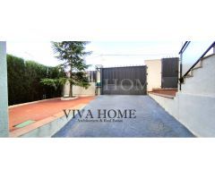 CHALE PAREADO DE 330m2 CON 5 HABITACIONES 3 BAÑOS EN EL CAMPO REAL