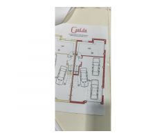 CHALE PAREADO DE 330m2 CON 5 HABITACIONES 3 BAÑOS EN EL CAMPO REAL