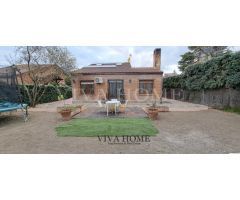 CHALET INDEPENDIENTE TODO EXTERIOR EN UNA SOLA PLANTA Y BUHARDILLA, CON 18