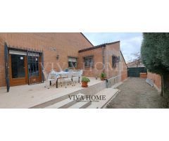 CHALET INDEPENDIENTE TODO EXTERIOR EN UNA SOLA PLANTA Y BUHARDILLA, CON 18