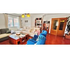 CHALÉ PAREADO DE 245M2 3 HABIT. 3 BAÑOS EN ZONA TRANQUILA DE CAMPO REAL