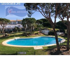 SE ALQUILA ESTUPENDA CASA ADOSADA EN NUEVO PORTIL, HUELVA