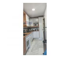 SE ALQUILA MAGNIFICA CASA ADOSADO EN NUEVO PORTIL, HUELVA.