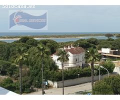 ALQUILER TEMPORAL DE ESTUPENDO ATICO CON MAGNIFICAS VISTAS AL MAR EN NUEVO