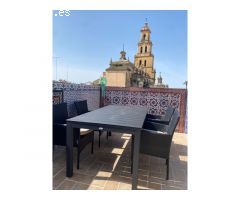 CASA NUEVA EN EL CENTRO