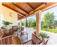 3584 CHALET CON PISCINA Y VISTAS DESPEJADAS AL LAGO MENOR EN ALCUDIA