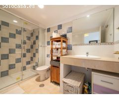 4074 EXCLUSIVO DUPLEX MUY LUMINOSO Y VISTAS AL MAR