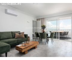 3951 SOBREATICO EN EL PASEO MARÍTIMO DEL PUERTO DE ALCUDIA CON VISTAS A TODA LA