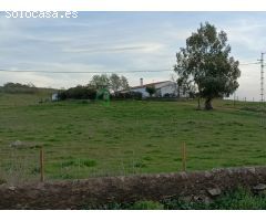 CHALET EN SAN BENITO DE LA CONTIENDA, A 8 KM. DE OLIVENZA