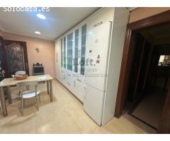GRAN PISO JUNTO AL PARQUE DE SAN FRANCISCO CON TRASTERO INCLUIDO