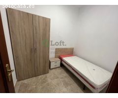 APARTAMENTO REFORMADO CON GARAJE INCLUIDO EN CENTRO HISTÓRICO