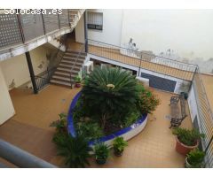 APARTAMENTO REFORMADO CON GARAJE INCLUIDO EN CENTRO HISTÓRICO